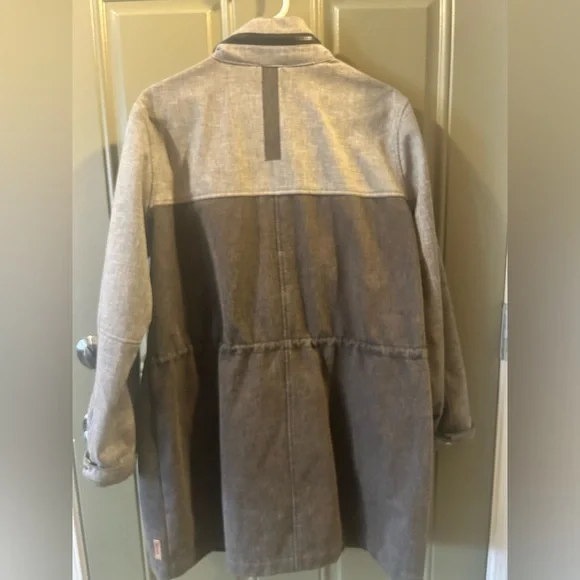 Women’s Roots Charcoal Fall / Spring Coat - Picture 2 of 5